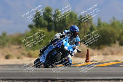 media/Nov-06-2022-SoCal Trackdays (Sun) [[208d2ccc26]]/Turn 7 Set 1 (1050am)/